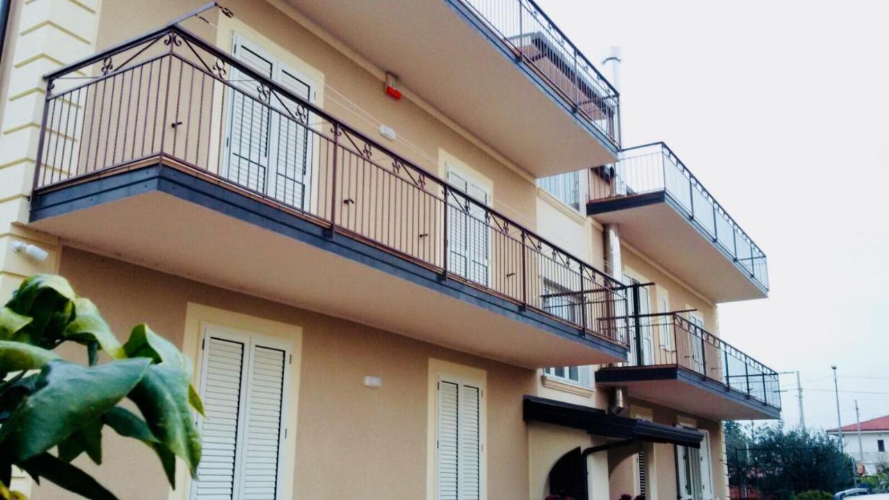 B&B San Paolo กัมปาญา ภายนอก รูปภาพ